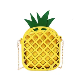 HBP Icke-varumärke Söt Q Cut Out Pineapple Shoulder Color Contrast Personlighet Kreativitet Korean Fashion Lute Across Women's Bag Sport