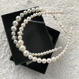 Perlenmode-Haarspange, klassischer Haarschmuck, Stirnband, CCVIP-Geschenk für Damen für Partykleidung