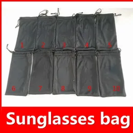 Svarta påsar för solglasögon Märke Solglasögon Väskor 10 stilar Alternativ för normal storlek MOQ = 20PCS