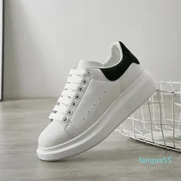 Kobiety Chunky Zapatillas for Alexander Brand Design White Mqueenly Sneakers Female Vulcanize Shoes McQeens de Deporte luksus