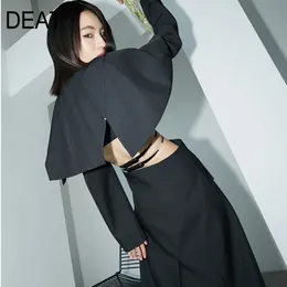 [DEAT] Lapel Collar Solid Black Cut-out Bandage Waist Cape Long Windbreaker Women Middle Length Mall Goth Spring GX599 210428