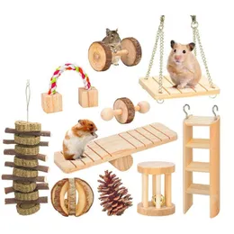 Małe dostawy zwierząt 10 sztuk / paczka Hamster drewna żuć Zabawki Zestaw Drewniane Dumbells Roller Zwierzęta Odtwórz Akcesoria