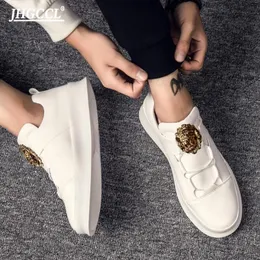 Nya lyxiga mäns klänning skor mode hög midja bönor herr platt sko chaussure homme luxe marque P11