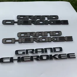 1 -stycken svarta bokstäver Emblem Styling Side Doors Namnplattklistermärke för Jeep Grand Cherokee biltillbehör med Bright Edge Tail Mark309C