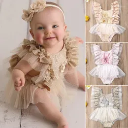 ロンパース 3-24 メートル女の赤ちゃん服ボディスーツ女の子固体フリルノースリーブフラワージャンプスーツ幼児ロンパース幼児子供服