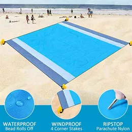 タオルのイージービーチS防水毛布屋外ピクニックキャンプマットポータブル軽量の折りたたみ式台砂210728