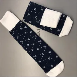 10 Teile/los Herbst Winter Jungen Mädchen Baumwolle Socken Mode Kinder Buchstaben Gedruckt Kniehohe In Rohr Socken Kinder Socke