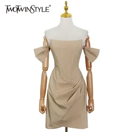 Sexy solide robe pour femmes Slash cou sans manches taille haute froncé une ligne Mini robes femmes été mode Style 210520