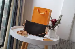 Kvinnor Luxurys designers v￤skor axelv￤ska mini handv￤skor pochette accessoarer crossbody wallet womens purses card holder messenger purse handv￤ska