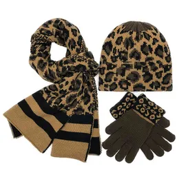 Trzyczęściowy Kobiety Ciepłe Zimowe Beanie Scarf Mitten Set Animal Print Fuzzy Knit Leopard Beanie Hat Glov Scarv Set
