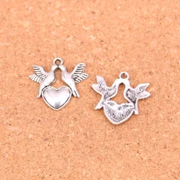 80pcs Antik silverpläterad Fly Dove Heart Charms Pendants för European Armband Smycken Göra DIY Handgjorda 21 * 21mm