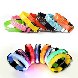 Gorąca Sprzedaż LED Luminous Zwierzęta Kołnierz Kolorowy Stripe Dog Collar Luminous Pet Bezpieczeństwo Pas Dekoracji Pet Supplies IA940