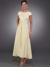 Ljusgul Moder av brudklänningen Kortärmad Mid Calf Tea Längd Ruched Lady Party Mor av Groom Groom Kappa Evening Gowns