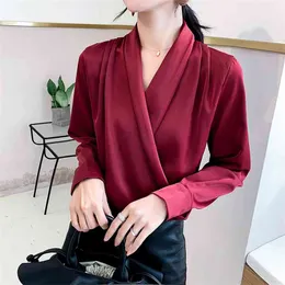 QOELRIN Chiffon Satin Pullover Criss-Cross Slim Long Sleeve Shirt Women Plus Size Deep V-Neck Sexy Blouse Girl Green Blusa Mujer 210601