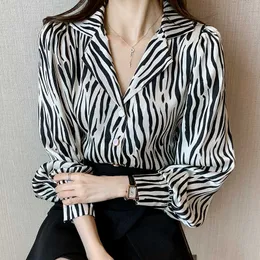 Koreanska Kvinnor Chiffon Blouses Långärmad Toppar Kvinna Leopard Blouse Print Top Plus Storlek XXL 210604