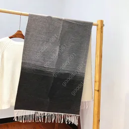 Cachecol de seda 2022 Designer Silken Scarves de alta qualidade xaile cachecol mulheres moda escara 4 temporada foulard silenciador homens bufanda 3 cores reykjavik gradient lenço