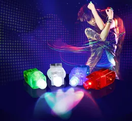 Utomhusspel Led Light Up Blinking Finger Ring Glow Party gynnar barn Teksaker Charm Cool Fashion Toy