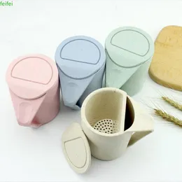 Die Weizenstroh-Milch-Teetasse, kreatives Paar, grüne Wäsche, Gurgeln von Tassen, Untertassen