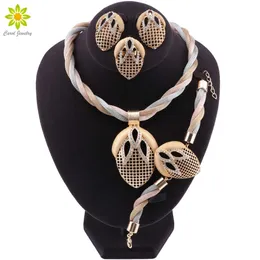 Dubai Gold Farbe Schmuck Sets Kostüm Design Nigerianischen Hochzeit Schmuck Frauen Mode Afrikanische Perlen Schmuck Set H1022