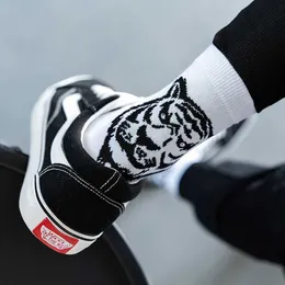 Socks Men White Black Short Sox Hip Hop Funny Cartoon Animal Panda Tiger Wolf Pattern Socks Skateboard Harajuku Mens Soks X0710