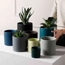 ノルディックの工業用スタイルのカラフルなセラミック植木鉢の多肉植物のプランター緑の植物の円筒形の形の植木鉢と穴のトレイ210401