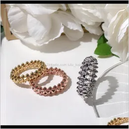 Band Jewelry Drop Delivery 2021 S925 Sier Luxury Rivet Ring Personalità semplice Punk Stile hip-hop Temperamento di alta qualità Lady Three-Nsional