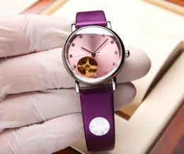 女性サファイア時計32mmのための古典的な自動メカニカルトゥルビヨンの腕時計紫色の革の腕時計32mm防水
