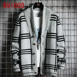 Ruihuo Striped Casual Cardigan Man Stickad Tröja Män Kläder Vinter Kläder Man Coat Koreansk Knitwear M-2XL 211014