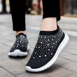 Derss Womens Skor Larges Storlekar Rhinestone Sock Färger Matchande Tjock Soled Old Couple Shoes Sports Sneaker Kvinna Tränare Sneakers 35-43