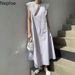 Neploe Estate Casual Abito in tinta unita Retro Hollow Lace Grande risvolto Allentato sopra il ginocchio Abiti senza maniche Femme 1F316 210331