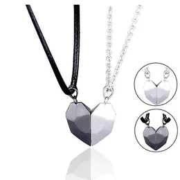 Pendant Necklaces Love Magnet Couple Wishing Stone Heartbreak Stitching Clavicle Necklace Jewelry Sansheng
