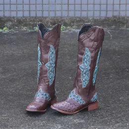 Stövlar Nya knähögskor kvinnor skor mode brodera läder låga klackar västra cowboy ridstövlar kvinnliga skor plus storlek 43G221111