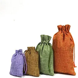 Drawstring väska naturliga burlap väskor återanvändbar förpackning lagringsficka bröllop baby duschar födelsedagsfestival gåva jewerly påse 10 färger