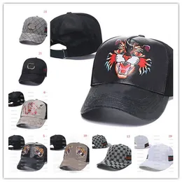 2021 Classic Good Design Peaked Caps Snake Tiger Bee S Mens Womens Designers Cat Canvas Men Baseball Fashion Women Sun Hat Hats Barrel Cap