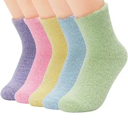 5 Pair Candy Warm Lady Heart Cute Winter Kawaii Thick Casual Women Socks Fuzzy Fluffy Warm Socks Short Cute Cotton Socks Female 211204