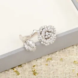 2022 Luksusowa marka Pure 925 Sterling Srebrna Biżuteria Róstwo Camellia Diamond Rose Flower Wedding Pierścionki Najwyższa jakość Prezenta
