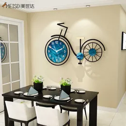 MEISD Blue Bike Designer Orologio da parete Sticker Creativo Orologio al quarzo Silenzioso Kitchen Room Horloge Home Decor Art 210930