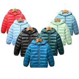 2-8 Y Barn Vinter Ultra Light Down Jacket Baby Kids Höstrock Tjejer Kläder Hooded Ytterkläder Pojke Snövar Barn 211204