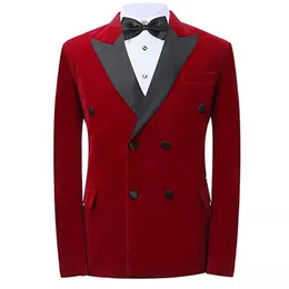 Czerwony Velvet Prom Mężczyźni Garnitury na ślub z podwójnym piersiowym szczytowym Lapel 2 Sztuka Groom Tuxedo Man Set Blazer Black Spodnie Moda X0909