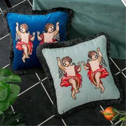高級デザイナーの枕カセリング刺繍天使の女の子パターンクッションカバー45 * 45cmの新しい家の装飾のための使用クリスマスの暖かいギフトピローケース2022