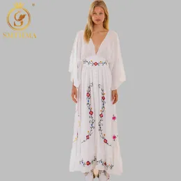 Czeski Długa Kimono Sukienka Kwiatowy Haft Vestidos Batwing Rękaw Białe Boho Ludzie Maxi ES 210520
