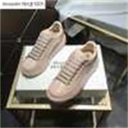 مصمم العلامة التجارية الفاخرة الأحذية والرجال حذاء رياضة المتسكعون الأحذية اللباس الأخفز أبازيم الدانتيل- ups WGP9