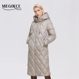 Miegofce Winter Damenjacke verlängerte Stil Frauen Gepolsterte Parka Verdickte Warme Baumwolle Frauen Mantel D21845 211221