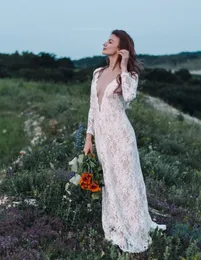 Bohemian Beach Lace Wedding Dress Boho Sexy 2022 Långärmad Backless V Neck Court Tåg Bröllopklänningar