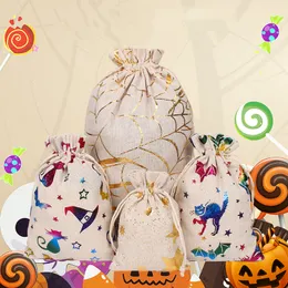 Halloweenowe cukierki torba sznurka Treat Candies Prezenty Wrap Bawełniane torby z tkaniną nietoperz kota czaszka czaszka na przyjęcie biżuterii Opakowanie woreczka dekoracja TR0075