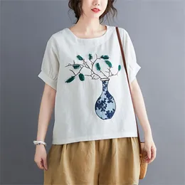 Лето стиль искусств женщин с коротким рукавом свободная футболка для футболки цветок ваза вышивка хлопчатобумажная бельневая футболка плюс размер топы Femme M632 210512