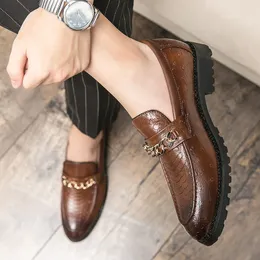 Männer Big Sladers Schuhe Größe lässiger Ledermänner Modetrend für Moccasins Italiener Mann stilvolle männliche Herren Fahion Moccain Stylih