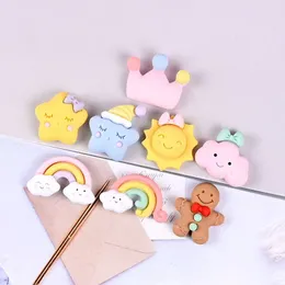 20 adet Güzel Yıldız Güneş Gingerbread Adam Reçine Bileşenleri Charms Takı Yapımı DIY Küpe Anahtarlık Dekorasyon Sevimli Gökkuşağı Bulutlar Charm