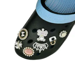 Shoes Accessories Cadena Diseador Para Croc Jeans Accesorios Coracin Zapatos Zueco Hebilla Colgante Regalo Nia 1 Ud 220301