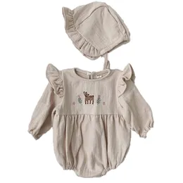 Koreanska Barnkläder Vår Baby BodySuits Wood Ear Lace Triangle Climbing Spädbarn Leotard 210702